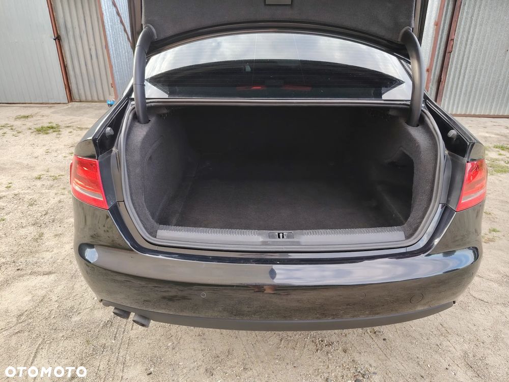 Audi A4 Limousine 2.0 TDI - 14