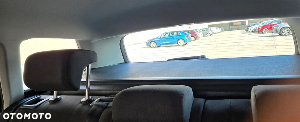 Volkswagen Golf 1.6 TDI BlueMotion Trendline - 24