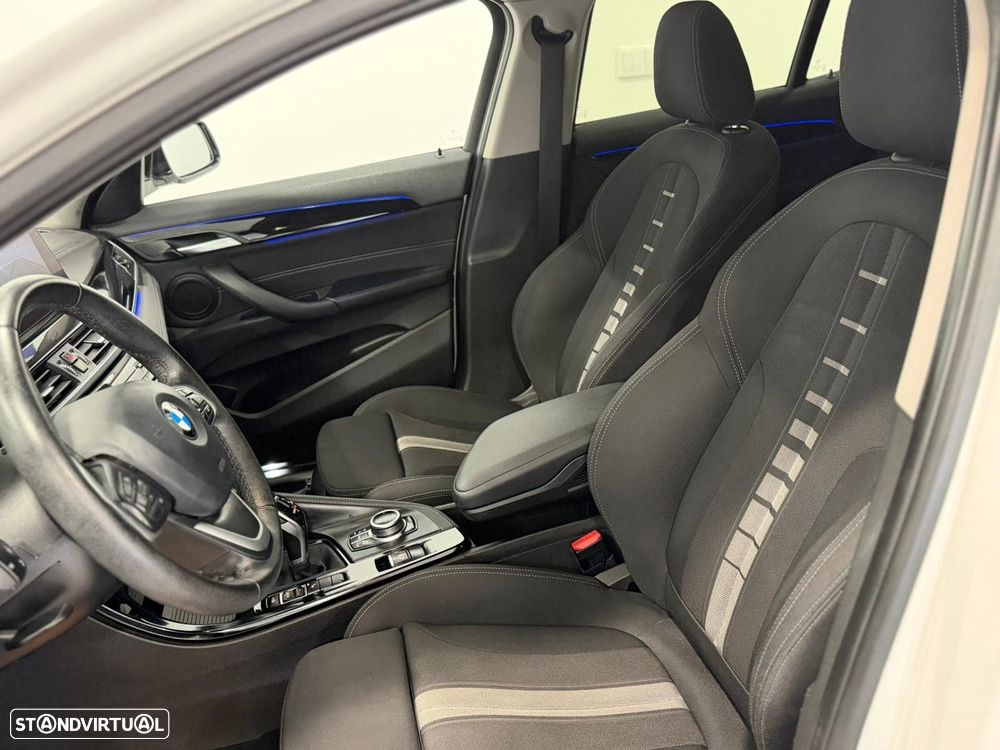 BMW X2 16 d sDrive Auto GoldPlay - 4