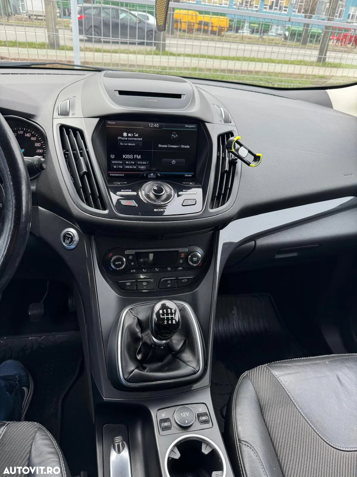 Ford Kuga - 21