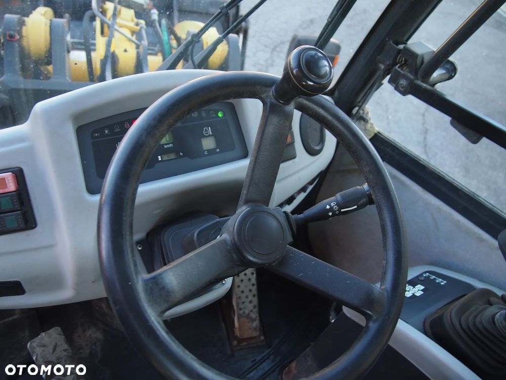 wszystkie maszyny są sprowadzone w dobrym stanie technicznym i wizualnym . zapraszamy do obejrzenia innych naszych ofert na paczynscy.pl cena na export, nie zawiera podatku - 15