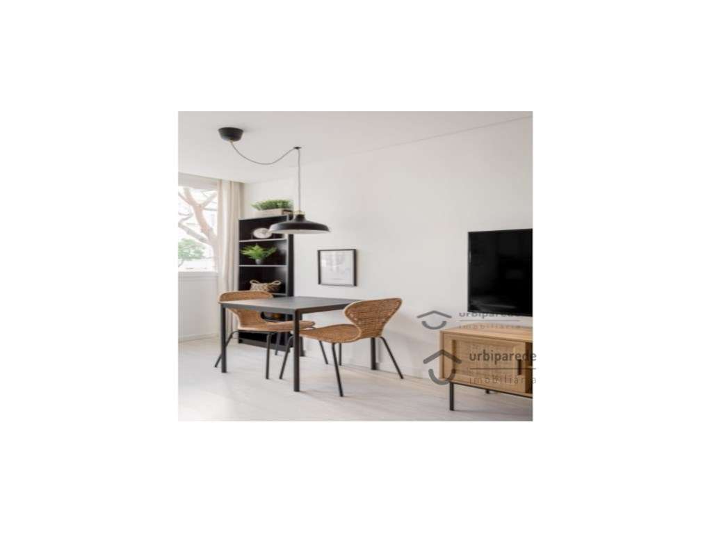 Apartamento T0, remodelado em Paço de Arcos. - Grande imagem: 4/9