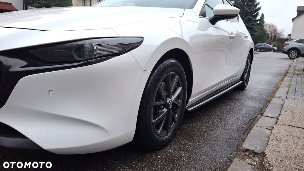 Mazda 3 e-SKYACTIV-X 186 M HYBRID TAKUMI - 32