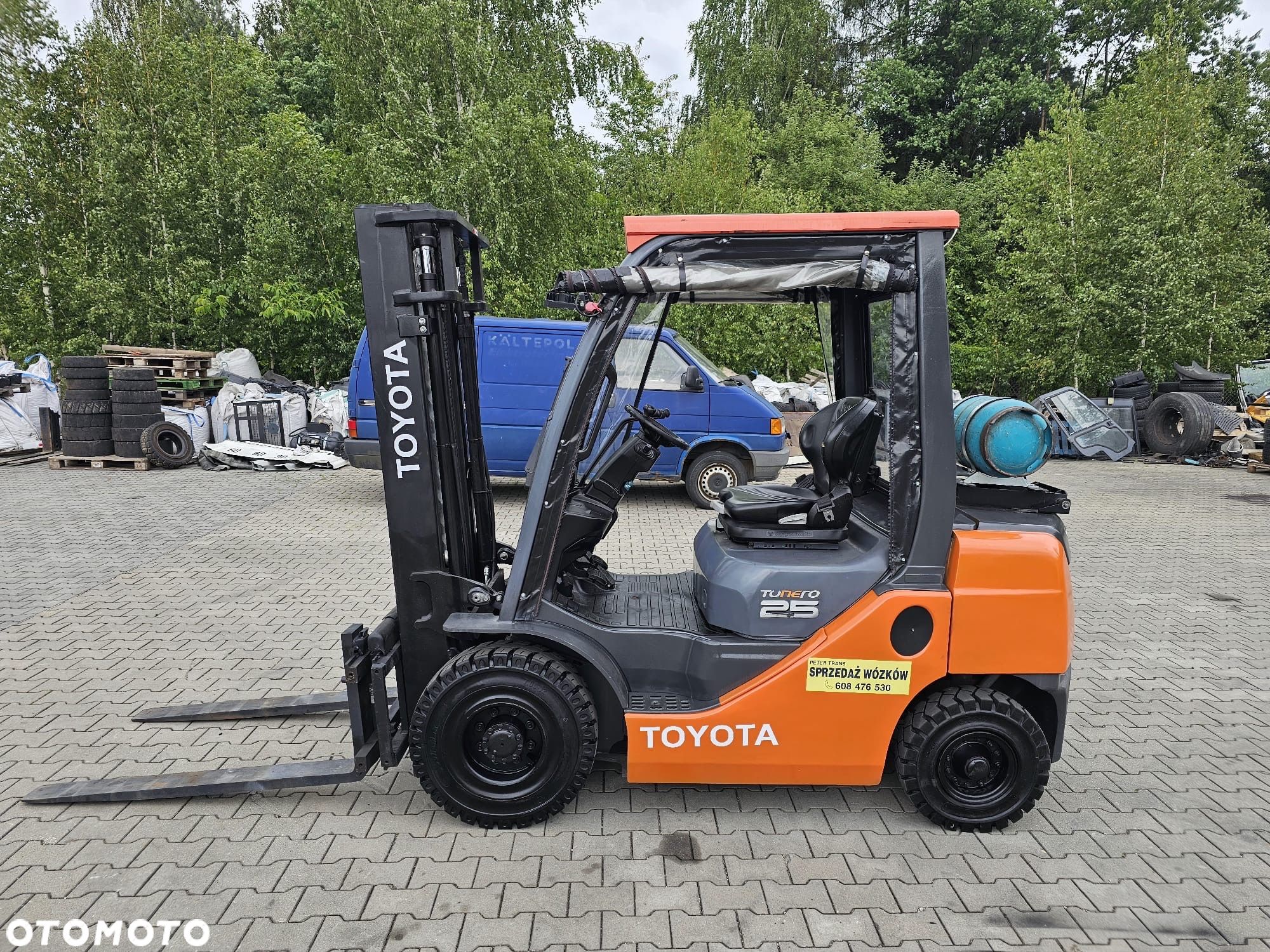 Toyota - 1