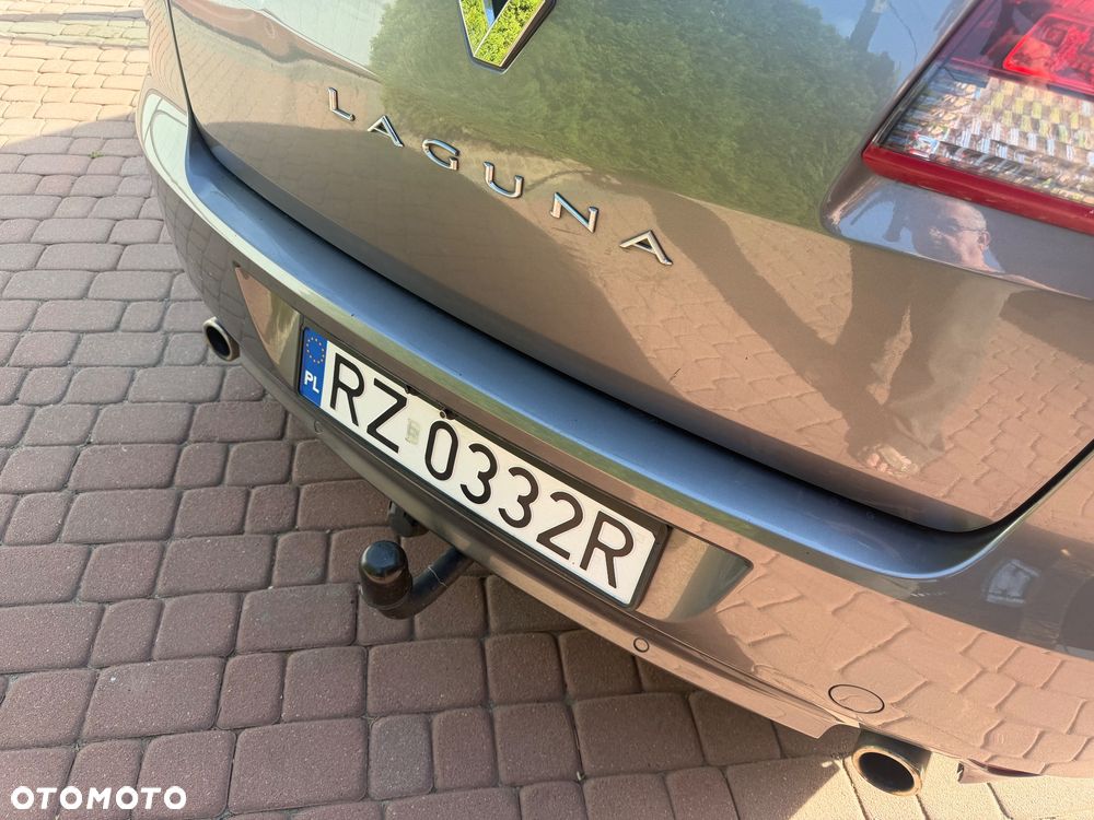 Renault Laguna - 8