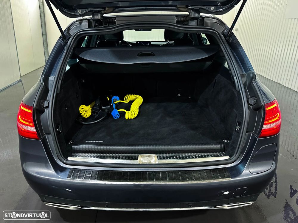 Mercedes-Benz C 350 e T 7G-TRONIC AMG Line - 54