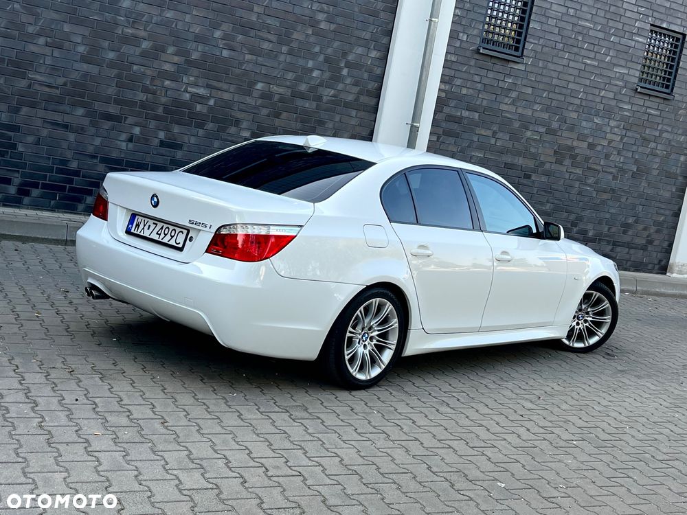 BMW Seria 5 525i - 6