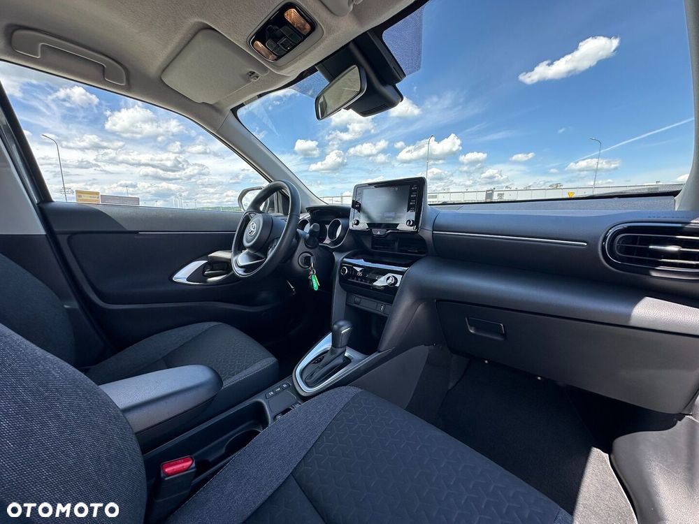 Toyota Yaris Cross Hybrid 1.5 Comfort - 18