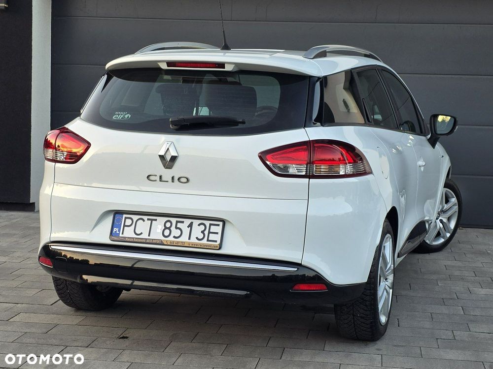 Renault Clio 1.2 16V 75 LIMITED - 28