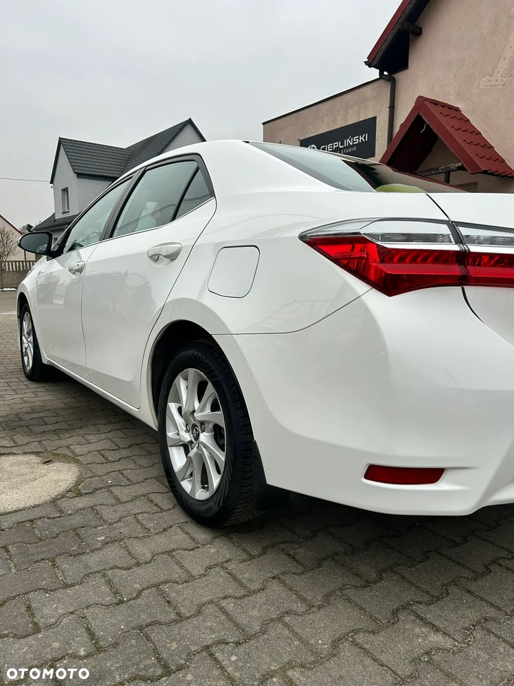 Toyota Corolla 1.6 Comfort - 4