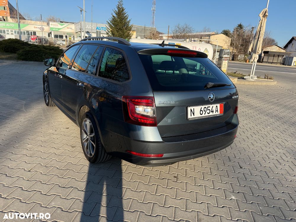 Skoda Octavia 2.0 TDI DSG Soleil - 4