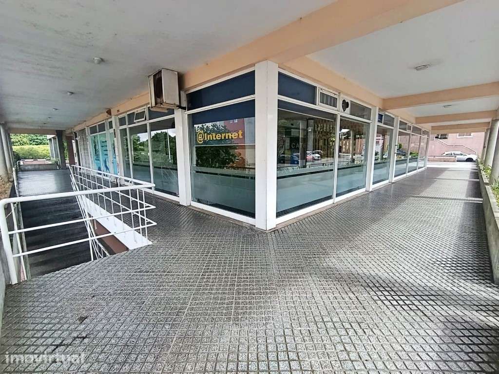 Café em Pleno Funcionamento - Águas Santas, Maia - Grande imagem: 3/10