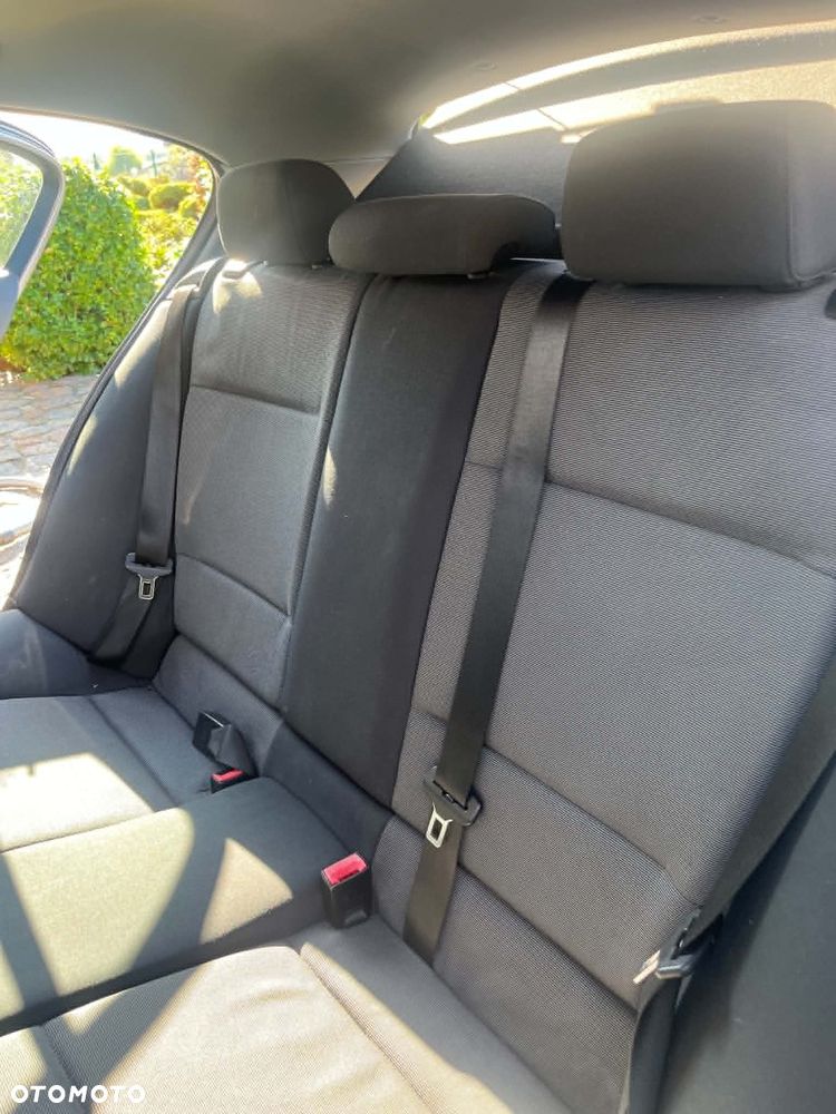 BMW Seria 1 116i - 12