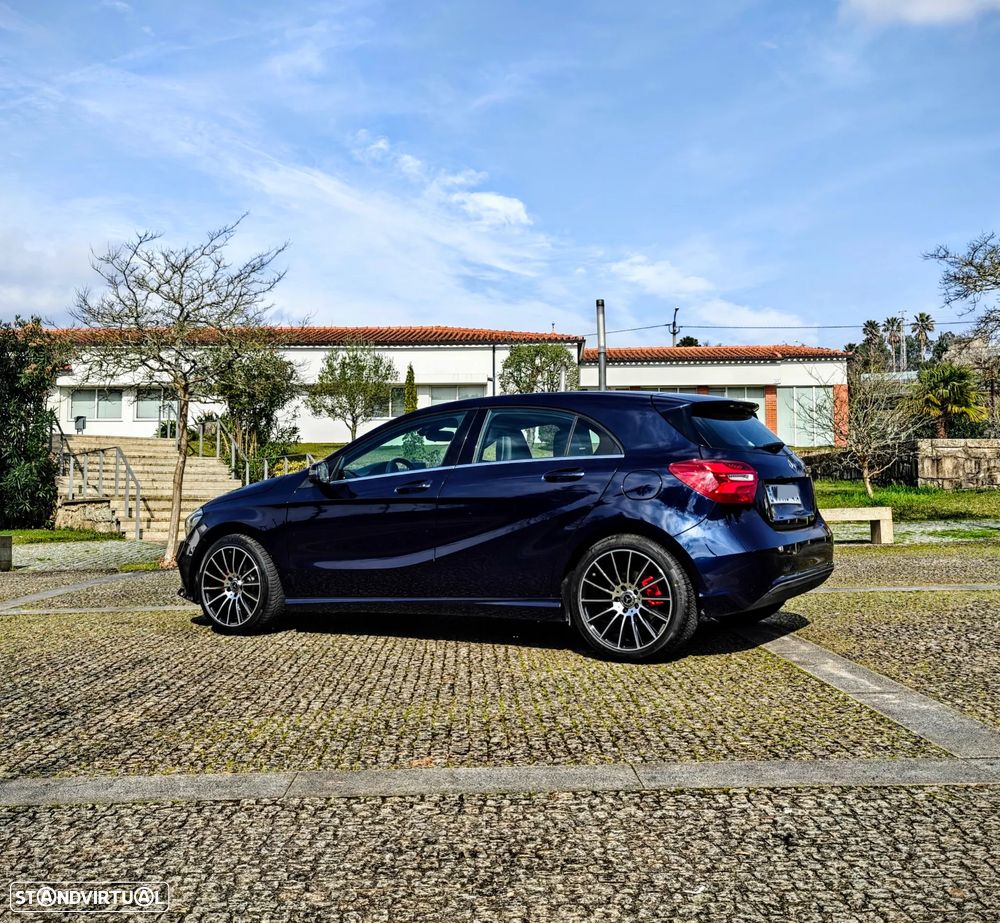 Mercedes-Benz A 180 d 7G-DCT AMG Line - 3