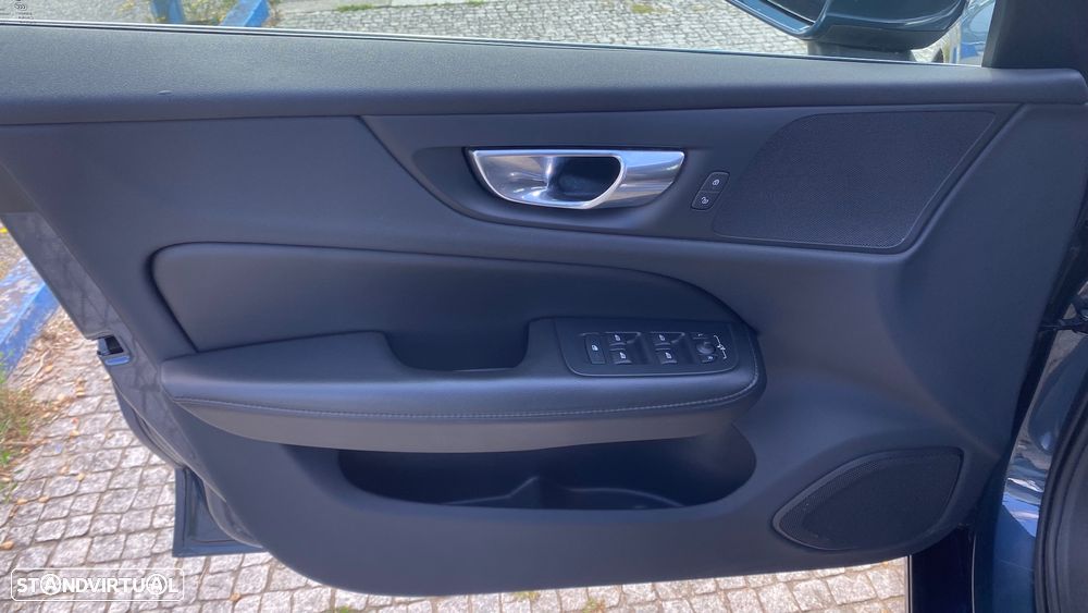 Volvo V60 2.0 T6 AWD TE Inscription Expression - 17