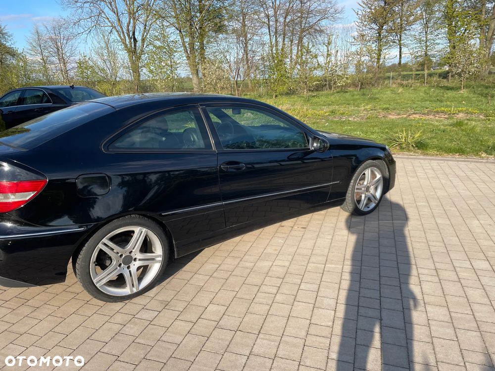 Mercedes-Benz Klasa C 220 CDI Classic DPF - 3
