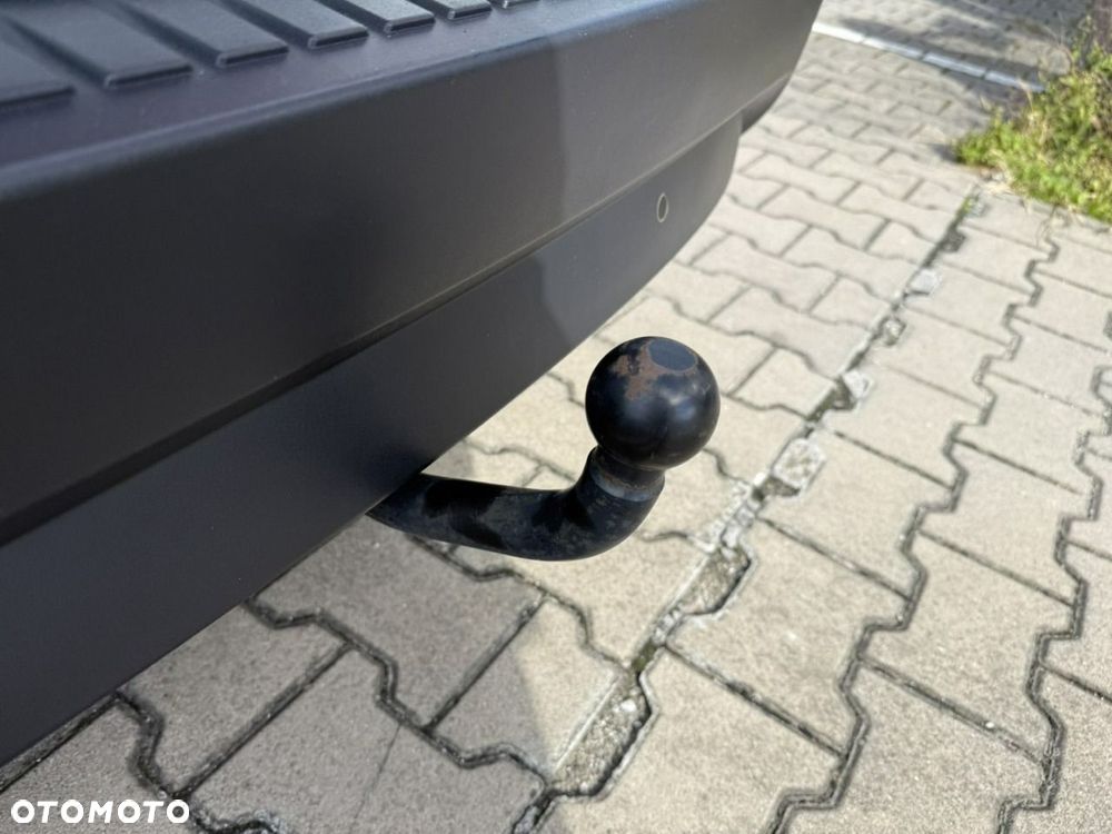 Renault Scenic ENERGY TCe 130 BOSE EDITION - 31
