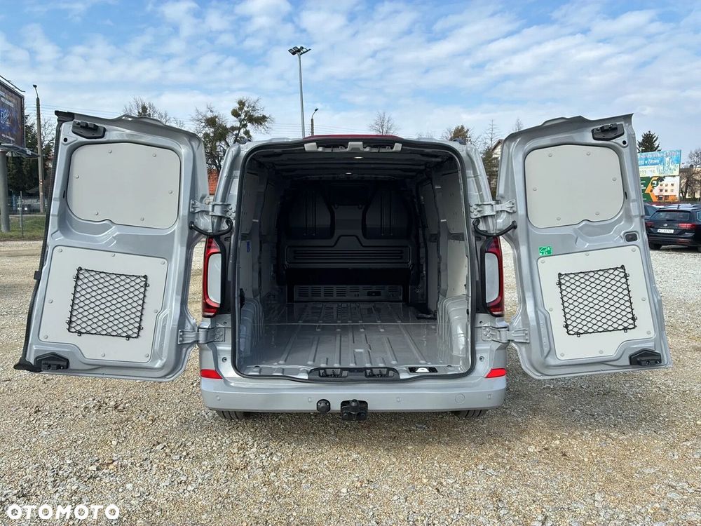 Volkswagen Transporter T7 Furgon EDITION Automat/L2H1, 2.0 TDI 150 KM, r.o. 3500 mm - 11