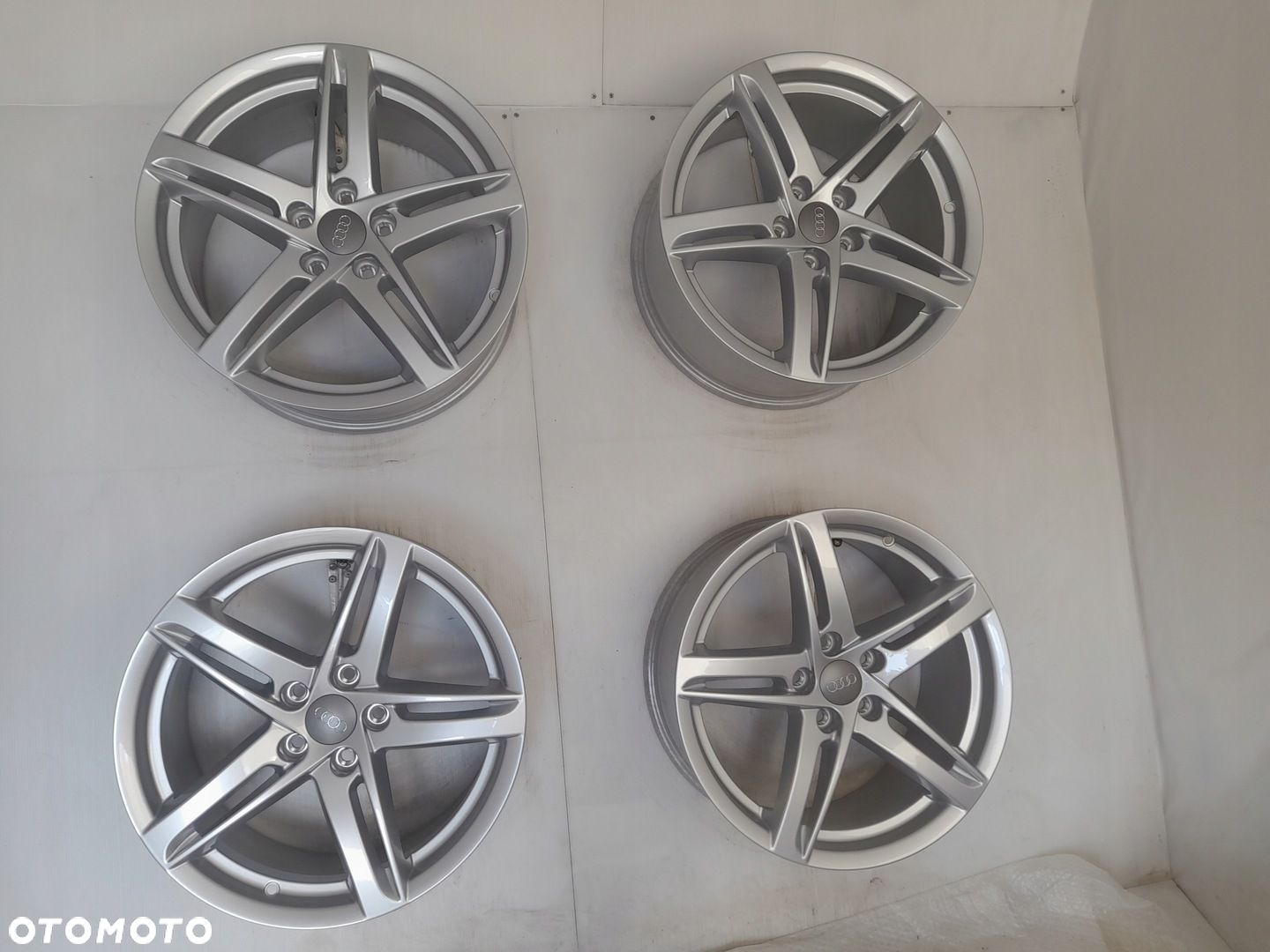 Felgi aluminiowe Audi 8K0071498A 18 5x112 ET47 - 1