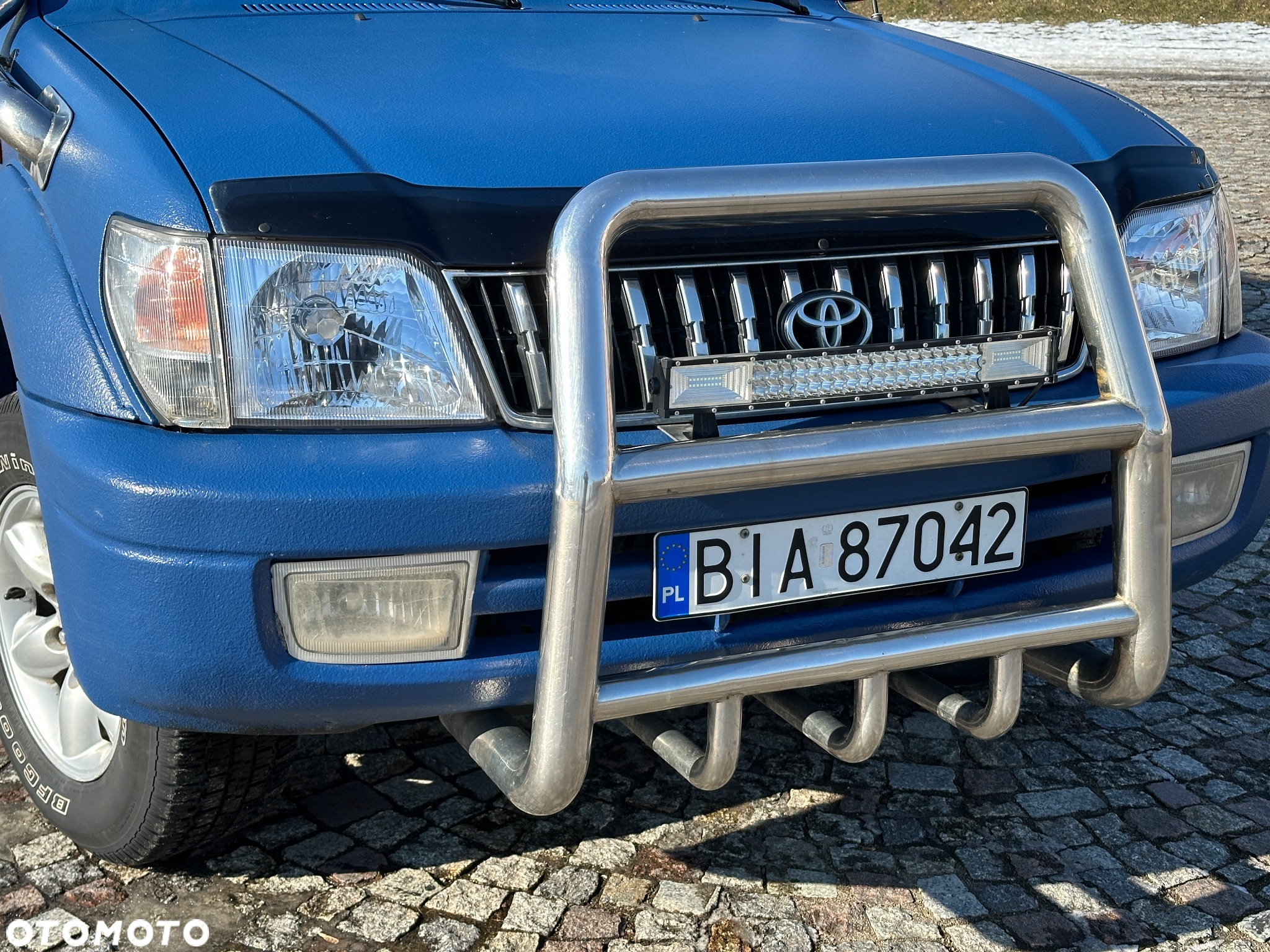Toyota Land Cruiser - 10