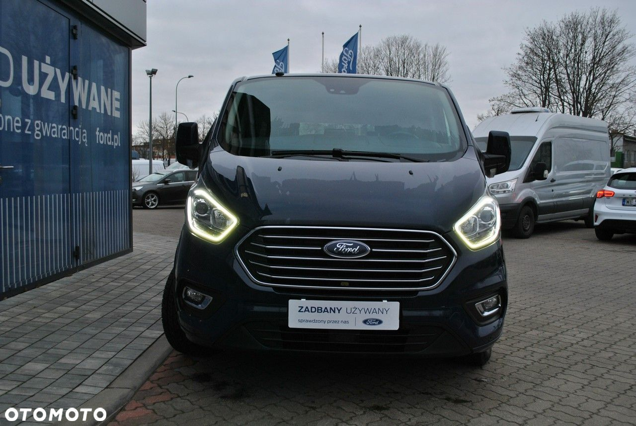 Ford Tourneo Custom - 4