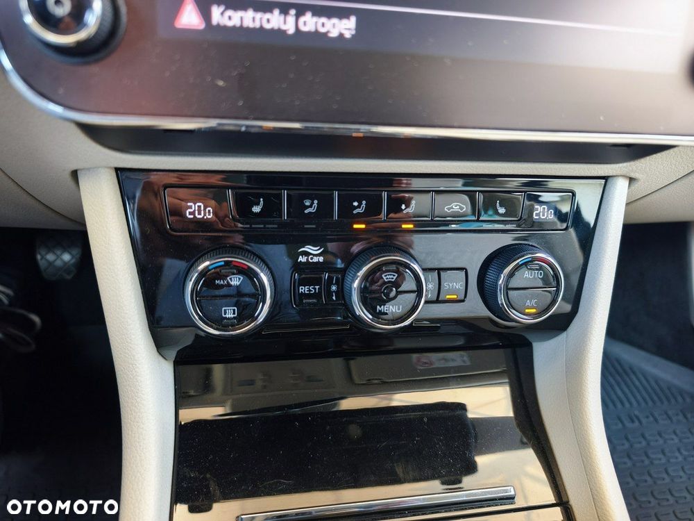 Skoda Superb 2.0 TDI Style - 23