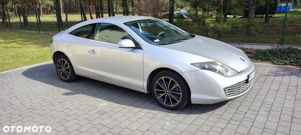 Renault Laguna - 1