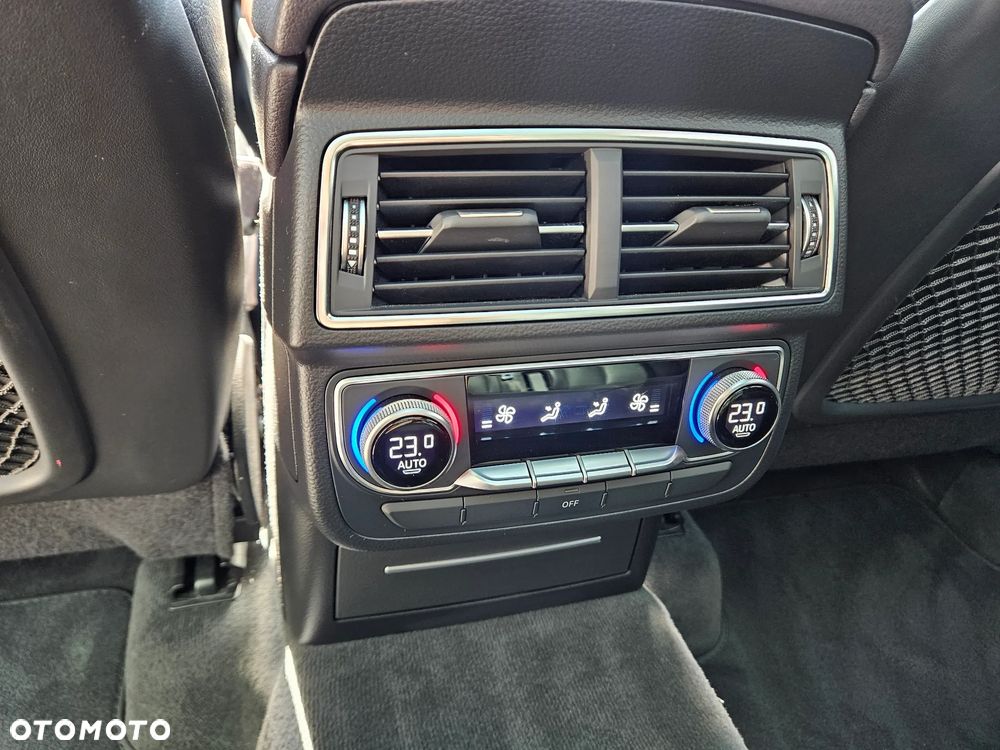 Audi Q7 - 13