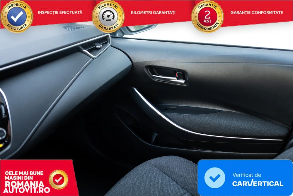 Toyota Corolla Sedan 1.5 TNGA CVT Business - 17