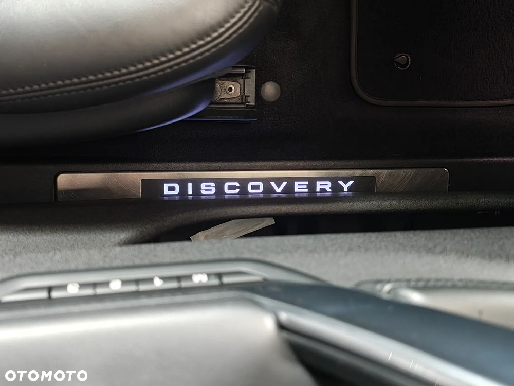 Land Rover Discovery Sport 2.0 P250 mHEV HSE - 14