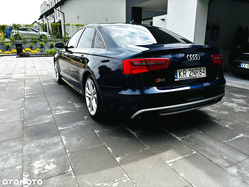 Audi S6 Limousine - 8