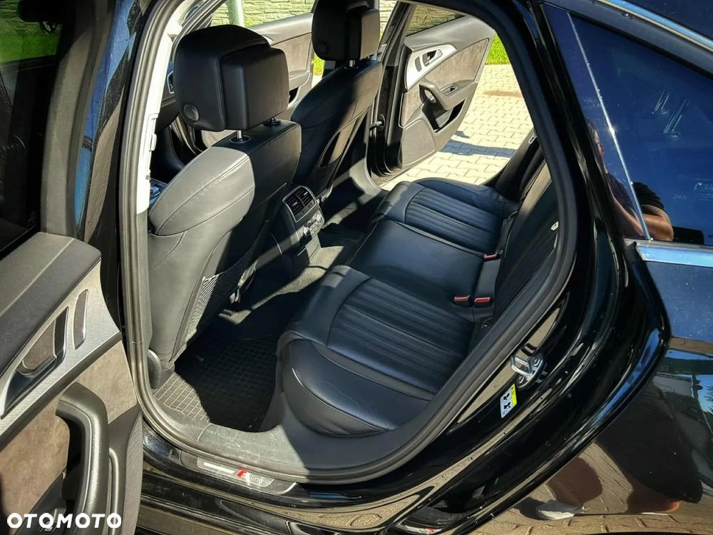 Audi A6 - 4