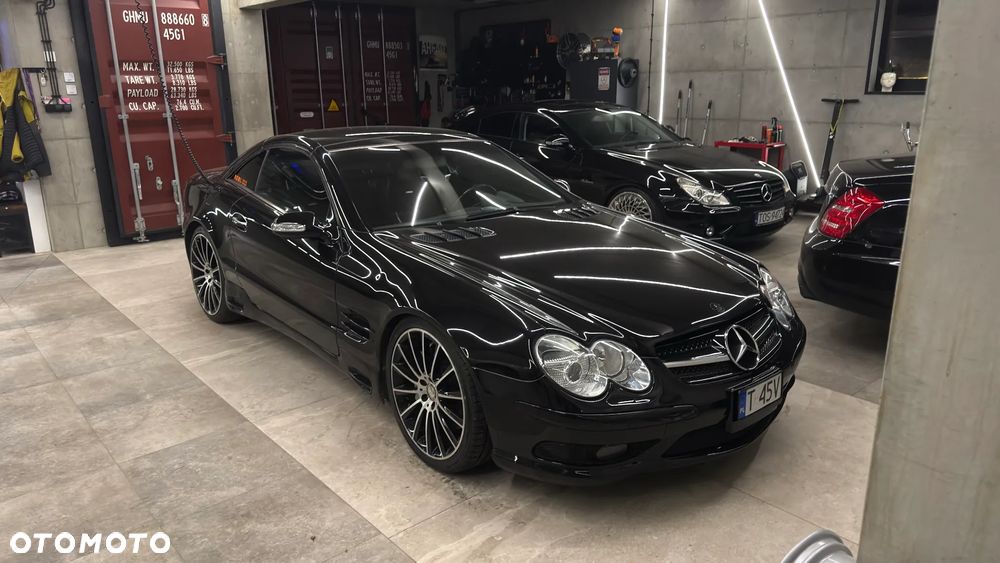 Mercedes-Benz SL - 12