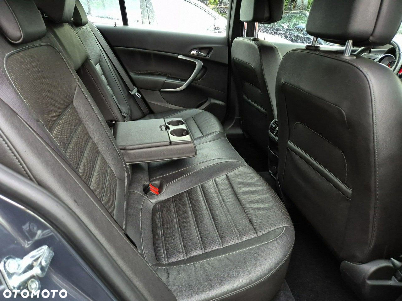 Opel Insignia - 21