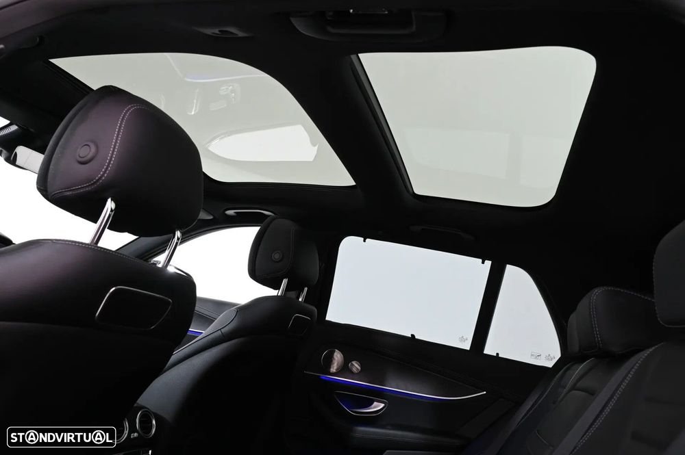 Mercedes-Benz E 220 d 4-Matic All Terrain Avantgarde - 4