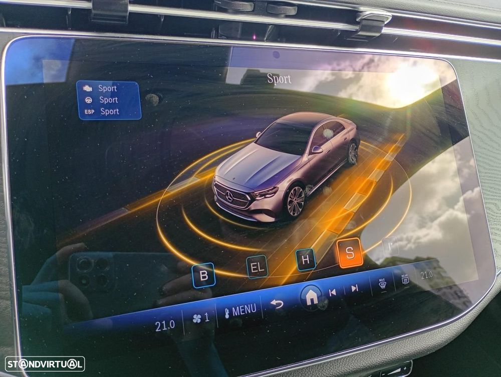 Mercedes-Benz E 300 e AMG Line - 39