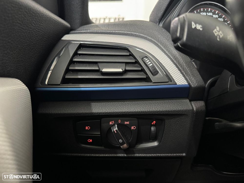 BMW 118 i Pack M - 22