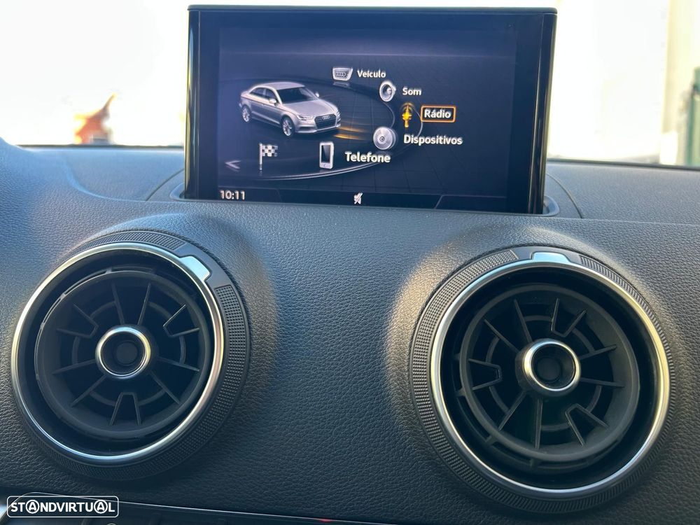 Audi A3 Limousine 30 TDI Design - 23