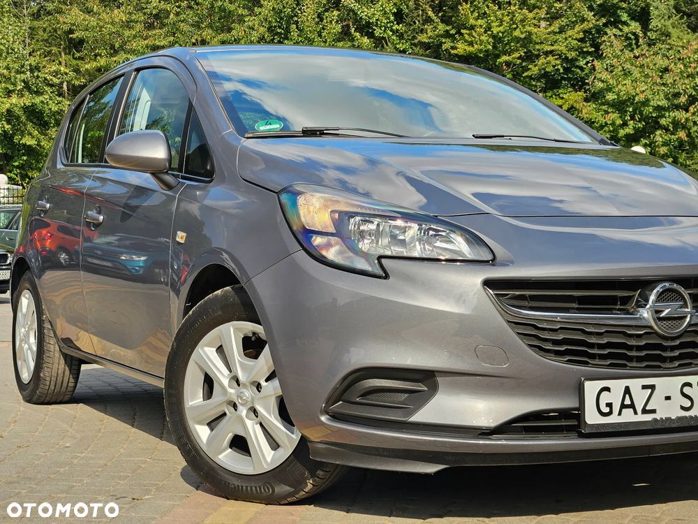 Opel Corsa 1.4 16V Cosmo - 3