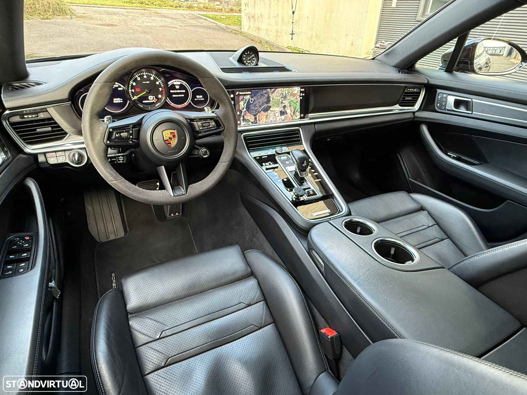 Porsche Panamera Sport Turismo 4 E-Hybrid Platinum Edition - 12