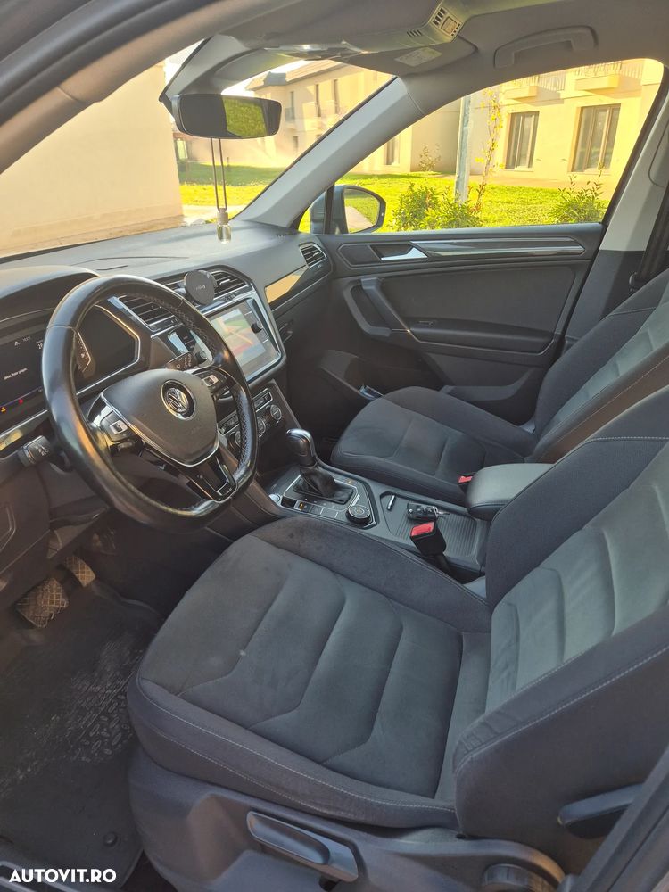 Volkswagen Tiguan 2.0 TDI DSG 4Mot Highline - 12