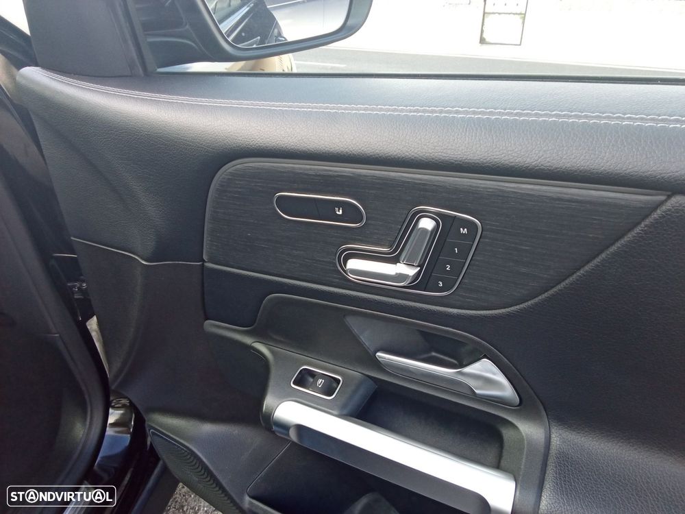 Mercedes-Benz GLB 35 AMG 4Matic — fotografia 38