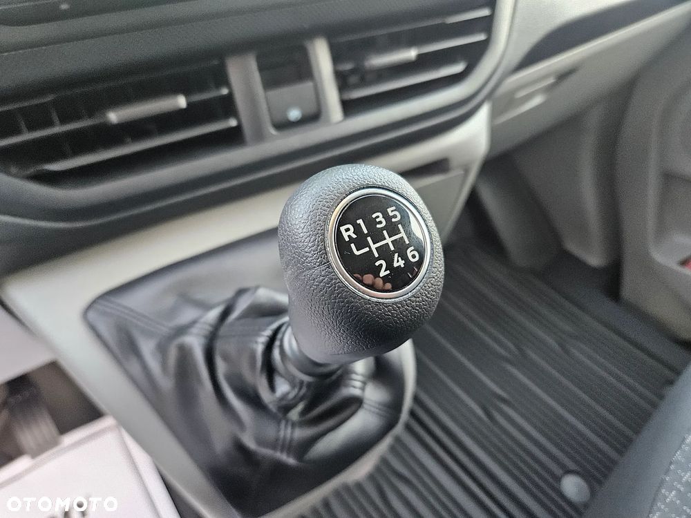 Ford Transit Custom - 23