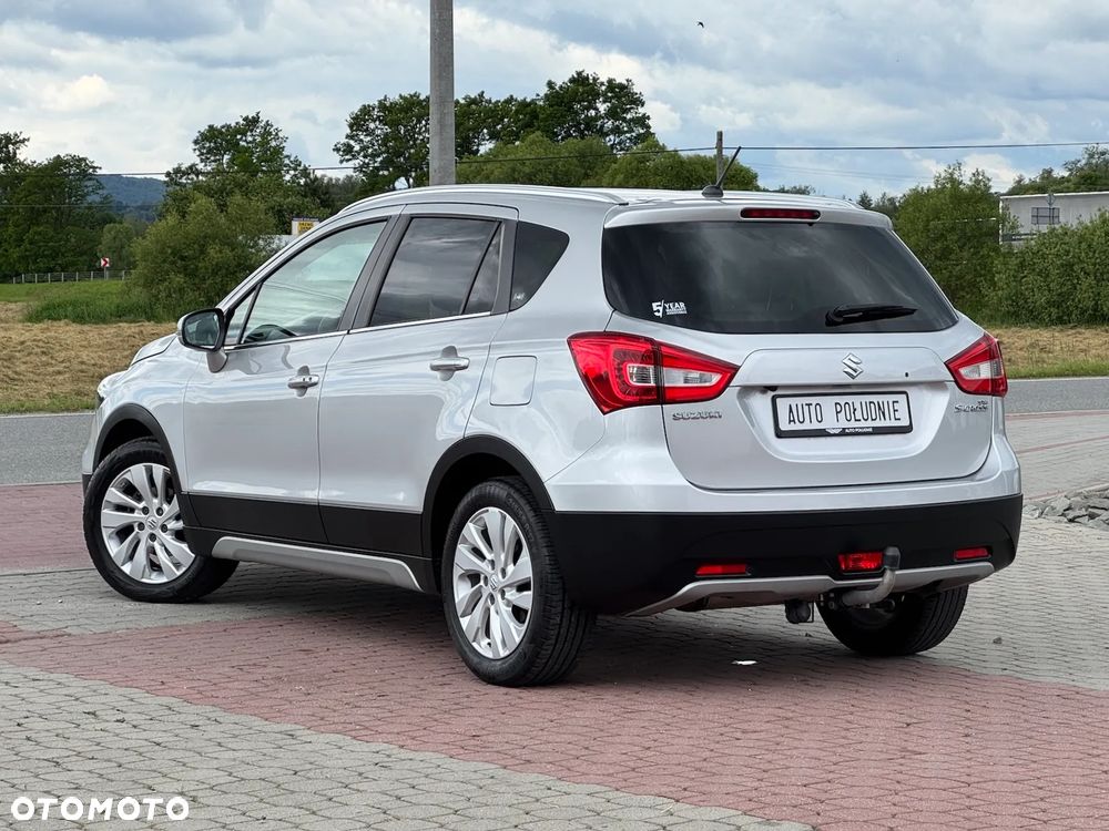 Suzuki SX4 S-Cross 1.0 T Premium - 4