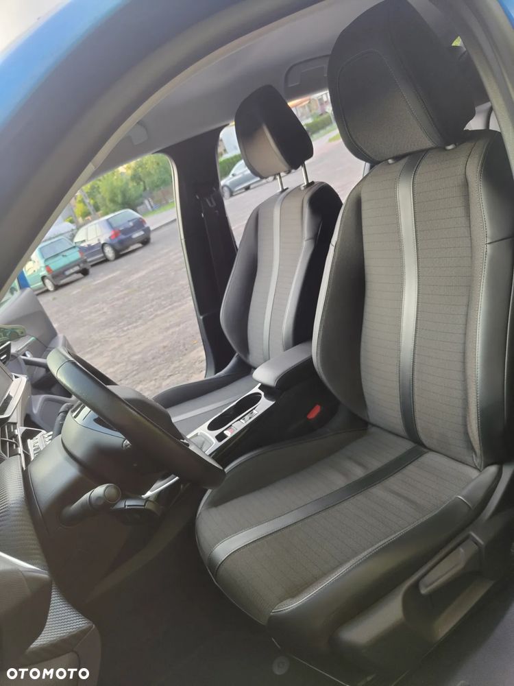 Peugeot 2008 1.2 PureTech Active Pack S&S - 13