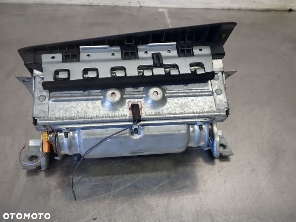PODUSZKA PASAŻERA RENAULT CLIO III LIFT 1.5 8200303498 - 3