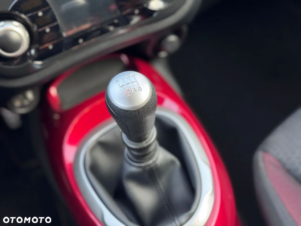 Nissan Juke 1.6 T Tekna - 12