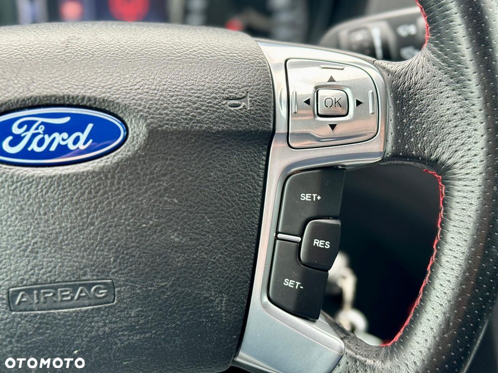 Ford S-Max 2.0 TDCi DPF Titanium X - 18