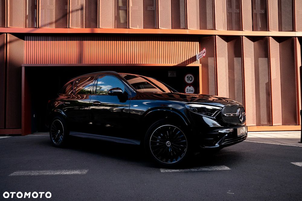 Mercedes-Benz GLC 300 mHEV 4-Matic AMG Line - 22
