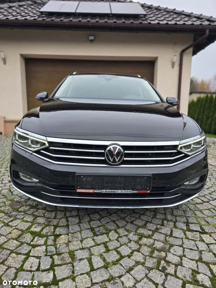 Volkswagen Passat 2.0 TDI SCR Elegance DSG - 3